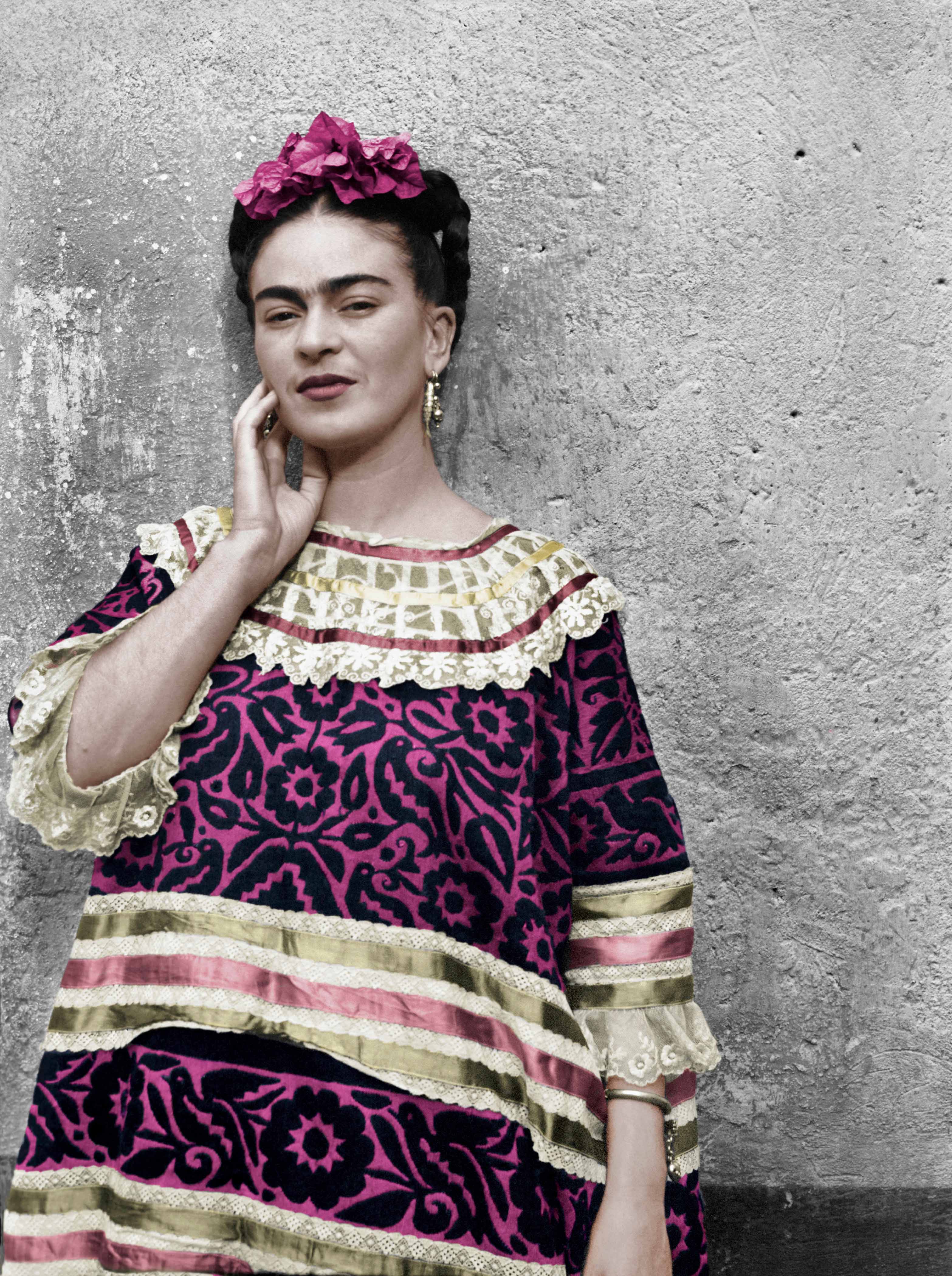 Negli autoritratti di Frida Kahlo tutto il suo travagliato caos
