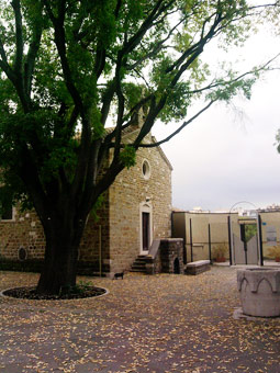 La piccola chiesa di San Michele al Carnale