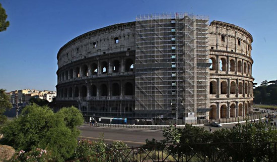 Foto restauro Colosseo