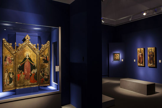 Arte Lombarda dai Visconti agli Sforza, allestimento