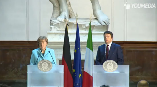 Renzi e Merkel davanti al David di Michelangelo