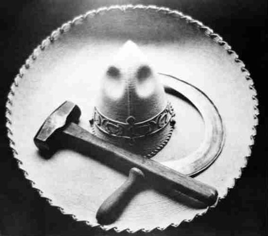 Tina Modotti, Sombrero mejicano con hoz y martillo 