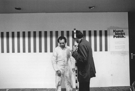 André Cadere con Daniel Buren alla mostra Projekt 1974