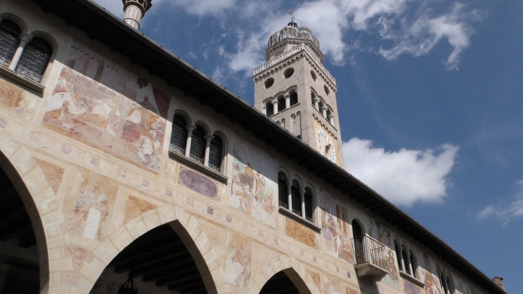 Il campanile e gli affreschi del Duomo di Conegliano