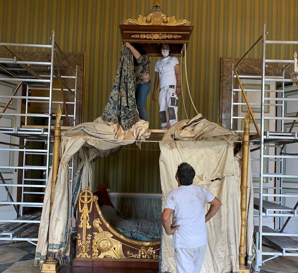 Palacio Real de Caserta, en restauración las camas de Francisco II y ...