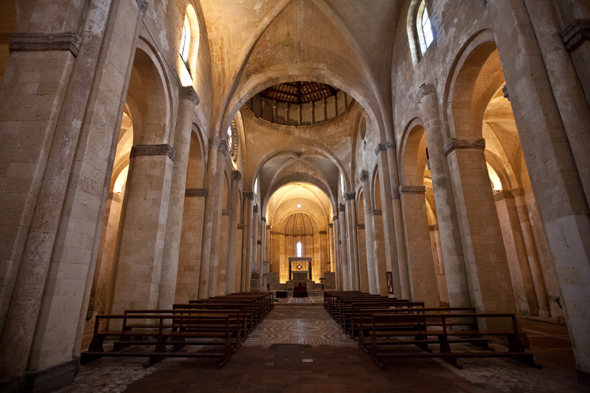 Tarquinia, Santa Maria in Castello. Photo : Cesar Vasquez Altamirano