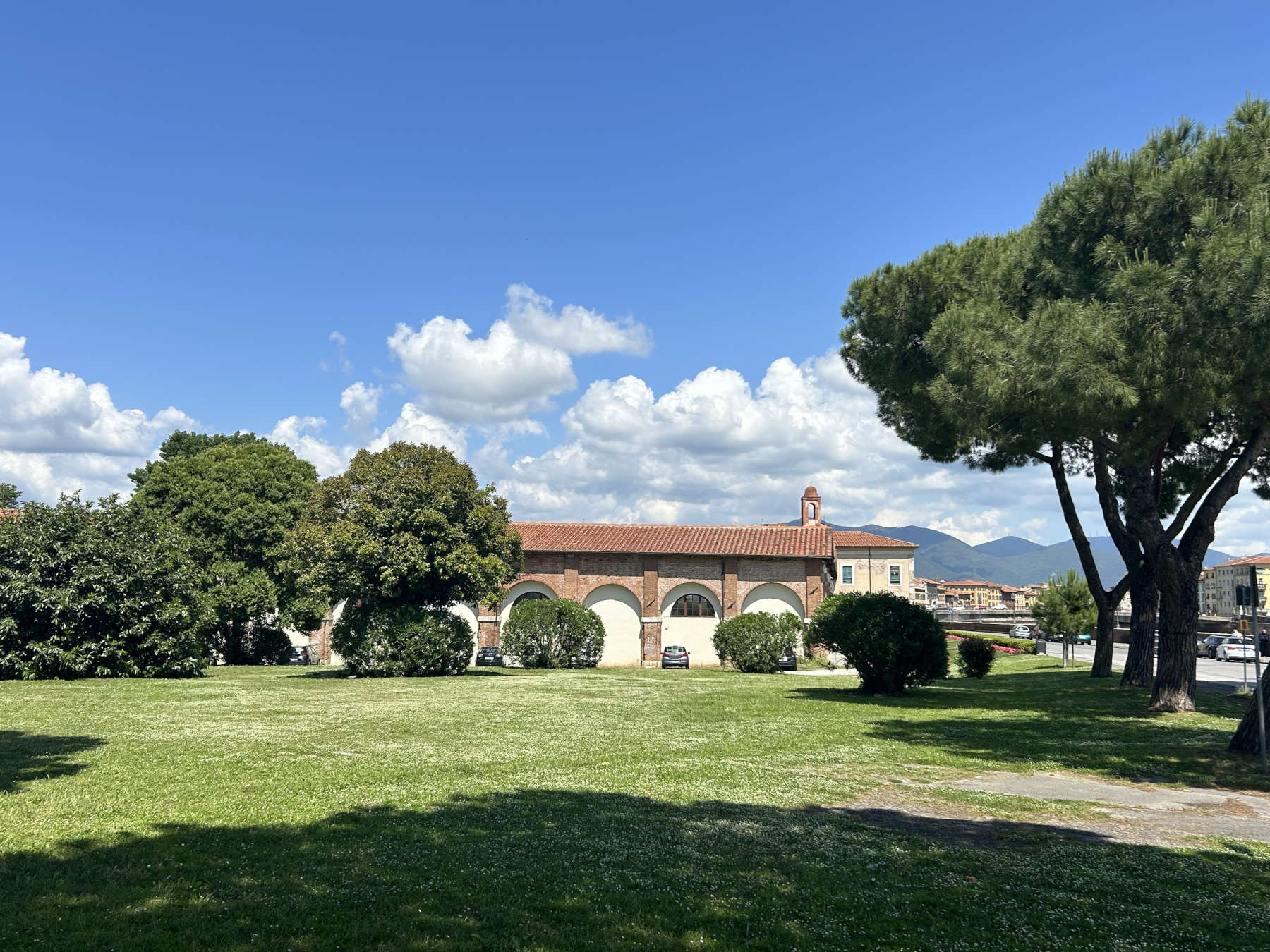 Los arsenales de los Médicis desde el exterior