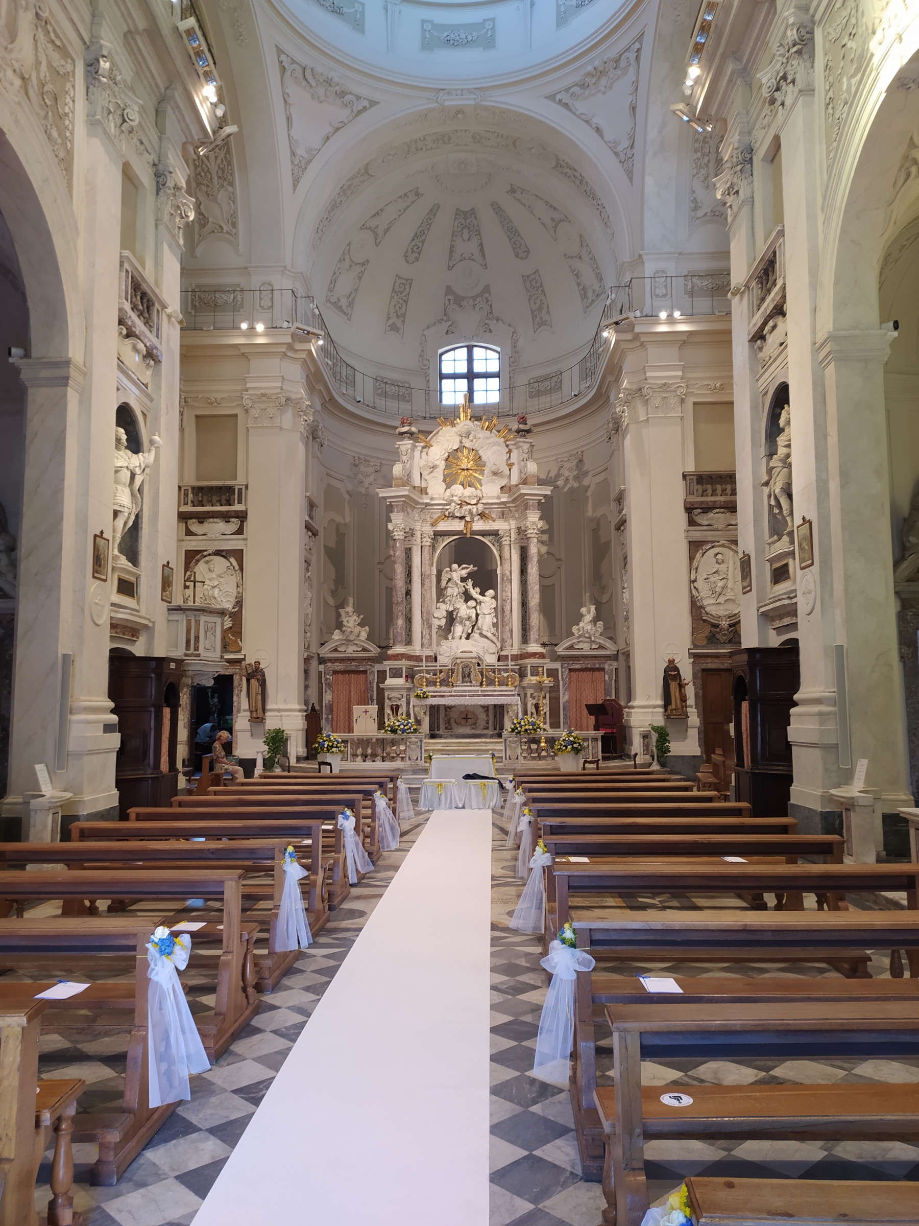 Das Innere der Kirche des Heiligen Ferdinand des Königs