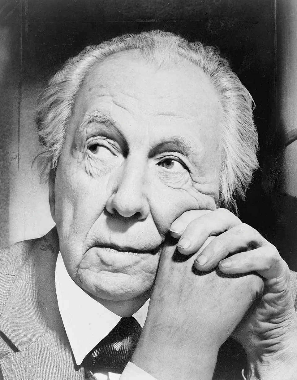 Frank Lloyd Wright, the crisis of the prophet