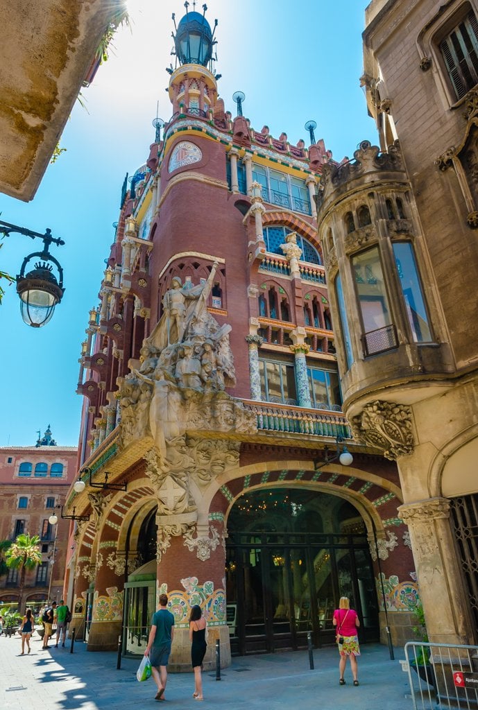 Facade. Photo: Matteo Vecchi/Catalunya Tourism.