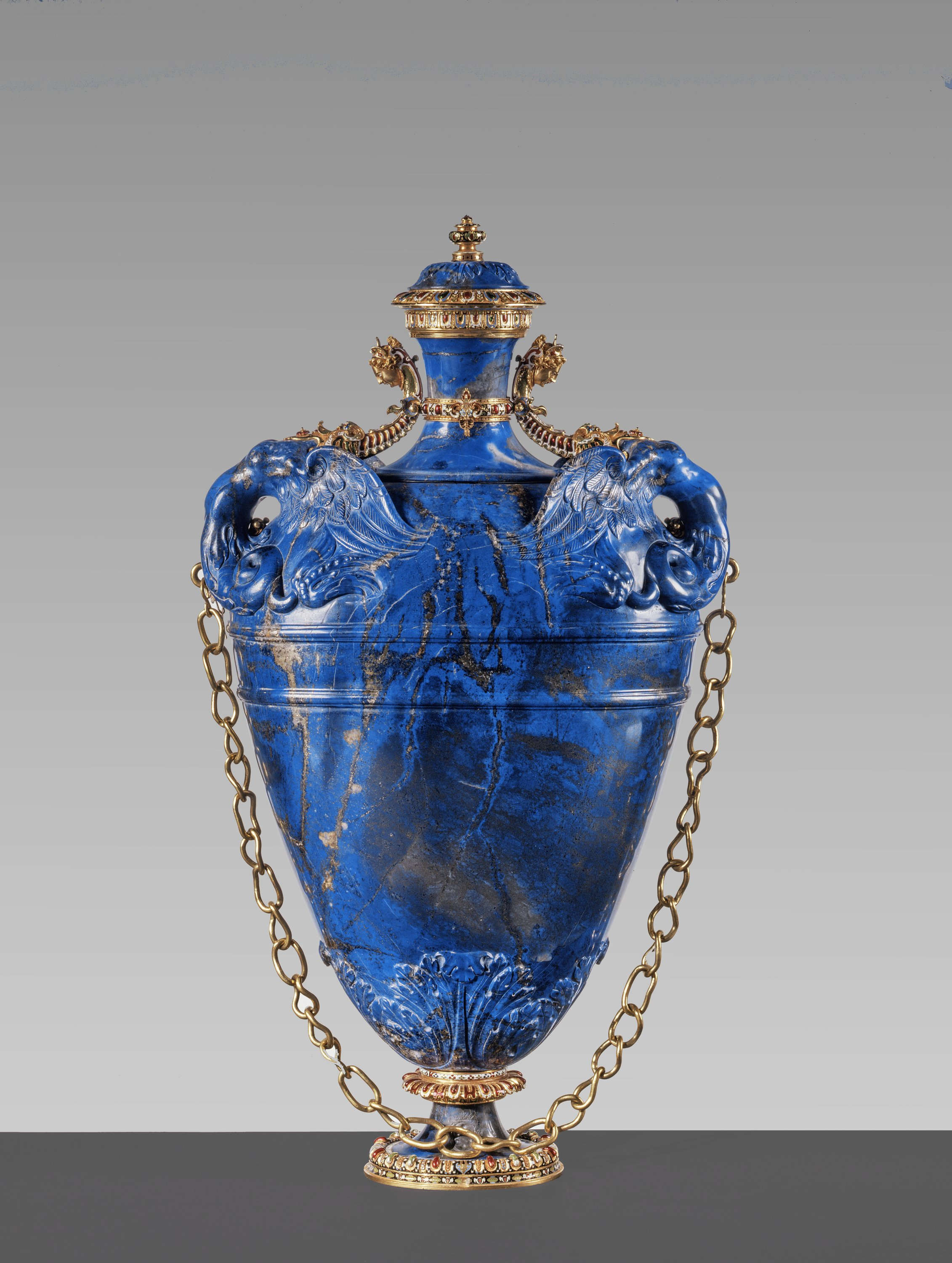 Grand Ducal workshops and Gian Ambrogio and Gian Stefano Caroni (?), Jaques Bylivelt , based on a drawing by Bernardo Buontalenti, Fiasca (1583-1584; lapis lazuli, cast, chiseled, and enameled gold, gilded copper, 40.5 x 12 cm; Florence, Palazzo Pitti, Treasury of the Grand Dukes)