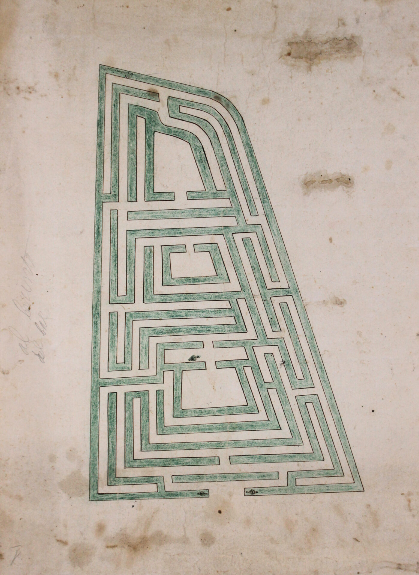 The drawing of the labyrinth in an 18th century paper