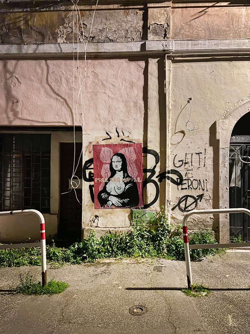 La Mona Lisa con las tetas al aire: la obra de arte callejero de Laika para  el Día del Pezón Libre