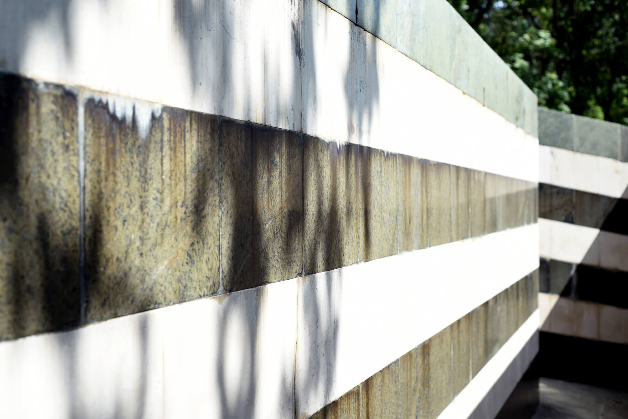 Das Labyrinth von Robert Morris in der Fattoria di Celle - Sammlung Gori