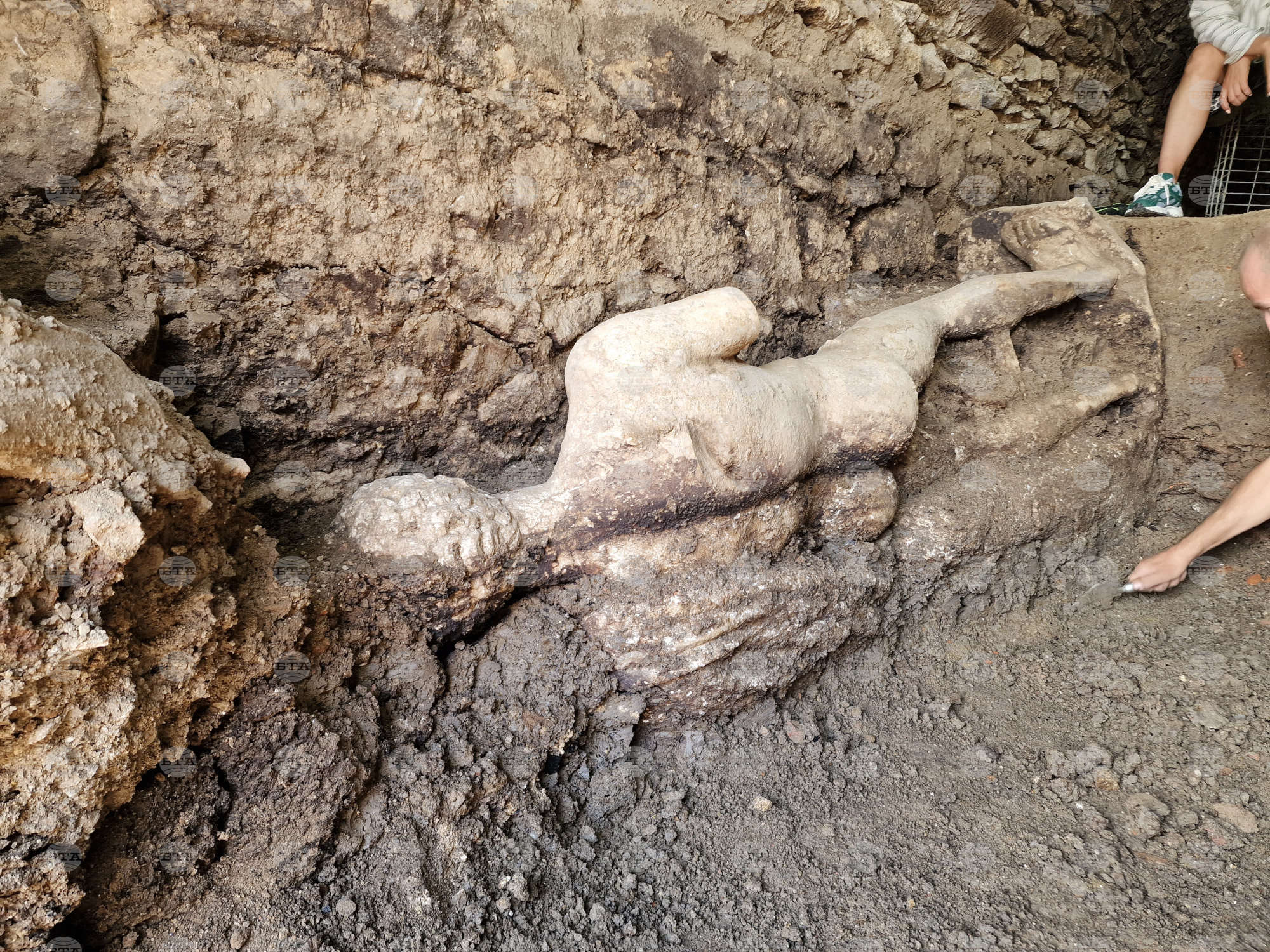 Bulgaria, important statue of Hermes from Roman times discovered