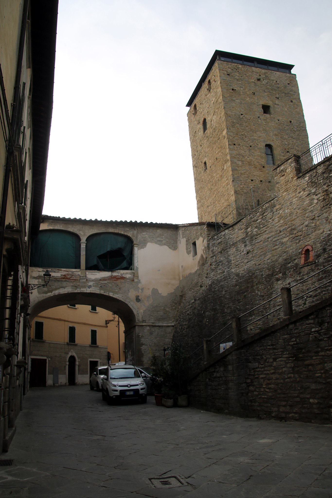 Portico di Romagna, Portinari-Turm. Foto: Matteo Bimonte