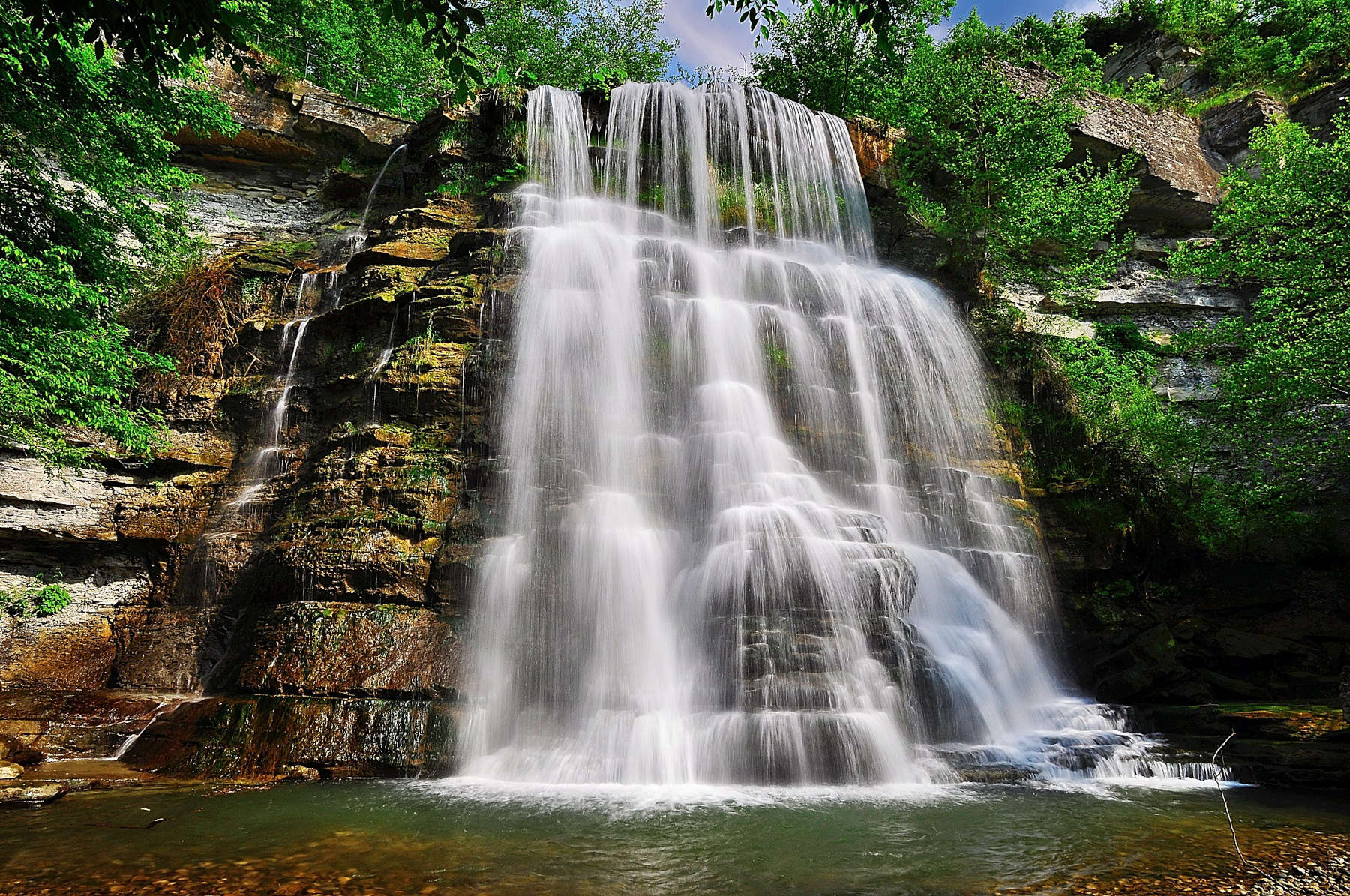 Verghereto, cascada en el arroyo Alferello. Foto: Wikimedia/Masarot