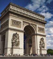 Der Arc de Triomphe, Geschichte eines Pariser Symbols