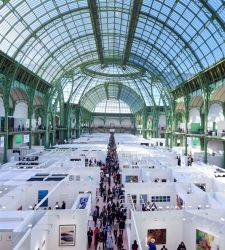 Art Basel reprend son nom et redécouvre le Grand Palais : une foire monumentale