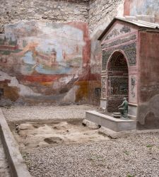 Pompéi, la Maison de la petite fontaine rouvre ses portes et les visites des chantiers de fouilles et de restauration reprennent 