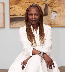 Koyo Kouoh será el comisario de la Bienal de Venecia 2026