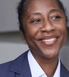 Naomi Beckwith, vicedirettrice del Guggenheim di New York, nominata direttrice artistica di Documenta 2027