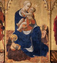 Les débuts de Sassetta, un élégant peintre du XVe siècle. À quoi ressemble l'exposition de Massa Marittima ?