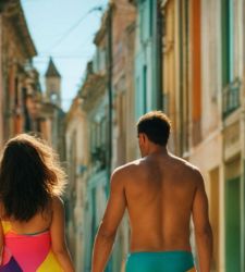 Forbidden to walk around town in swimsuits: municipalities punish boorish tourists