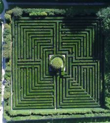 Al giardino di Villa Barbarigo, nel labirinto di verzura pi&ugrave; antico al mondo