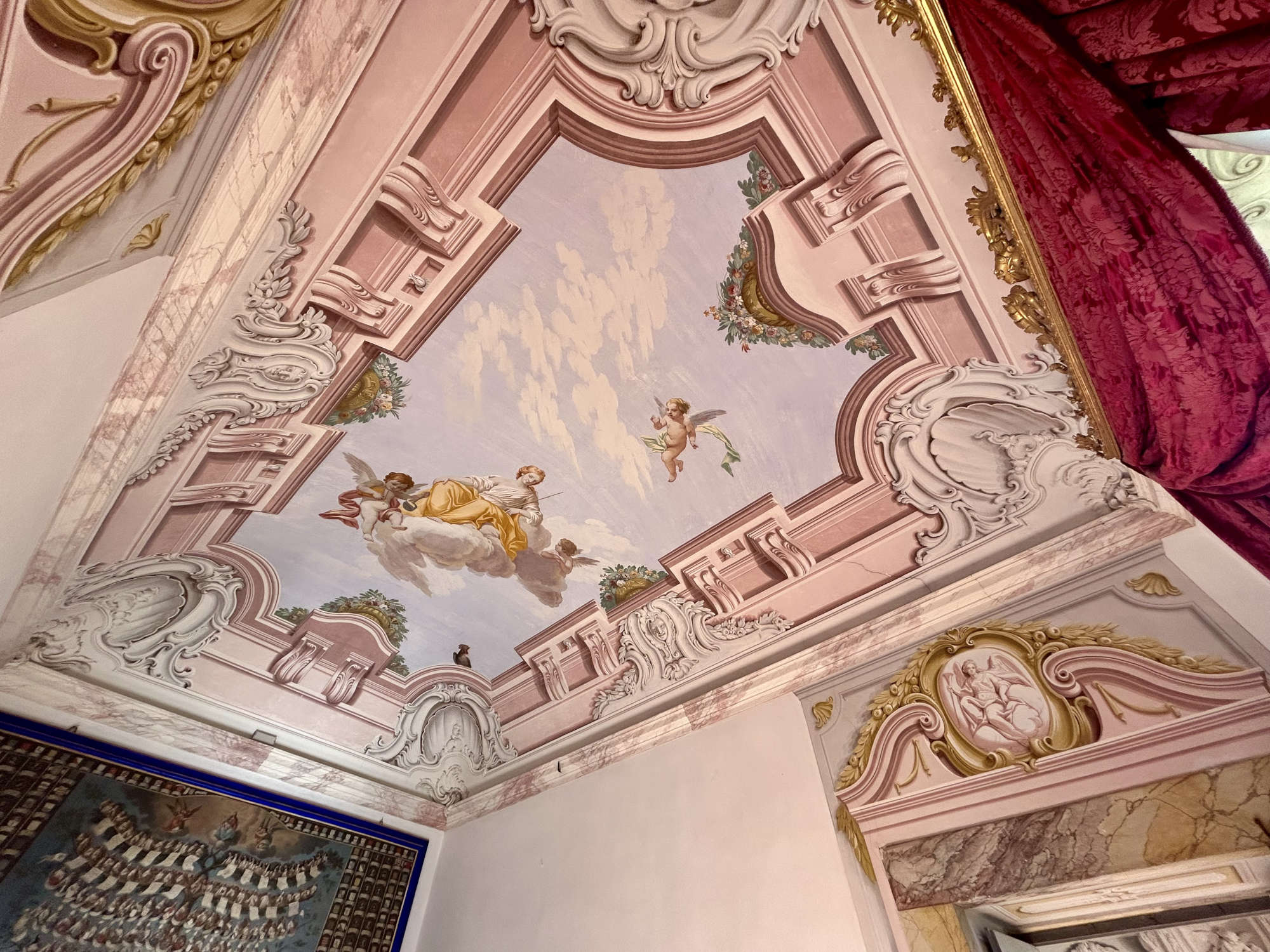 Allegory of Vigilance on the vault of the first room in the Grand Ducal Guest House