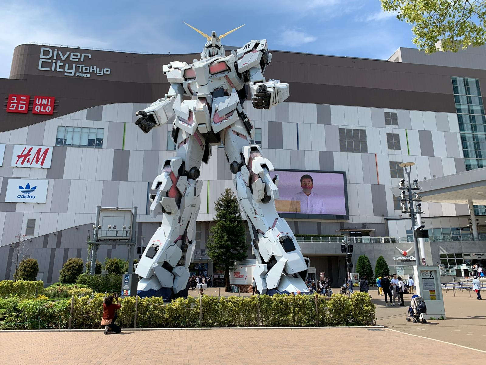 La statue de la Licorne Gundam. Photo : Blueberry Travel