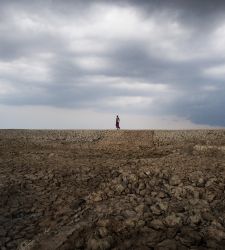 La migración climática a través de las fotografías de Alessandro Grassani. Expuesta en el Museo Diocesano de Milán