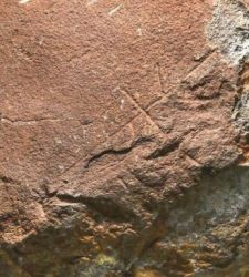 More than 200,000-year-old engraved stone discovered in Spain